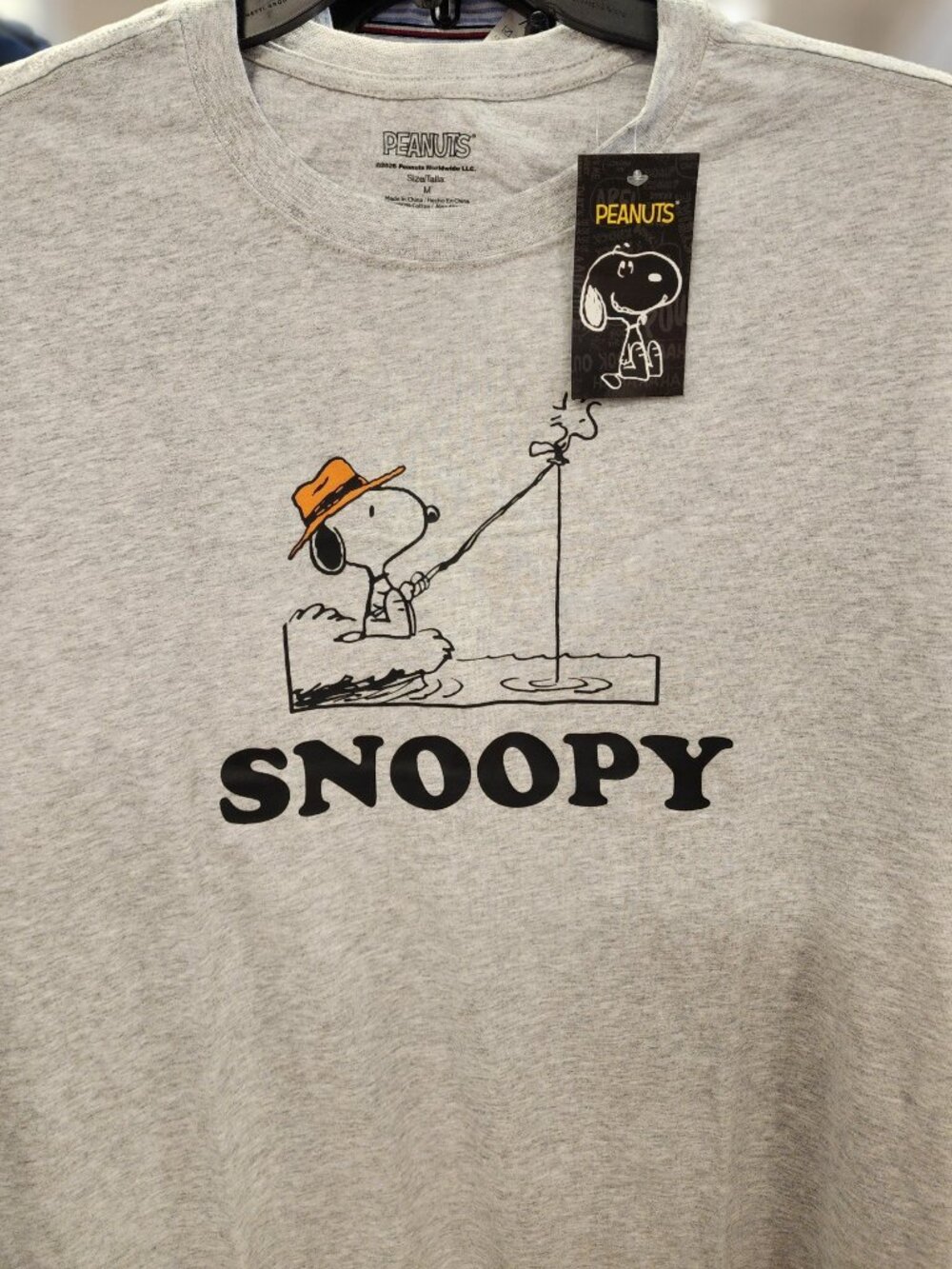 NEW Peanuts Snoopy Woodstock Fishing Shirt Men's Medium Brand NEW with Tags NWT